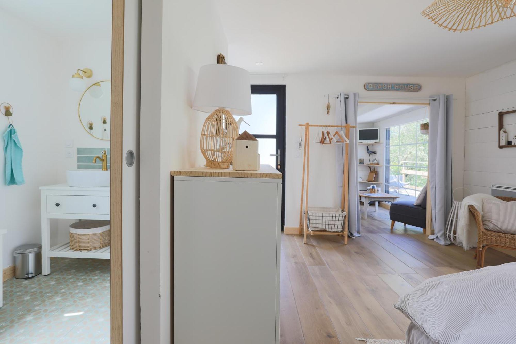 Avec Vue Sur La Riviere Appartement *